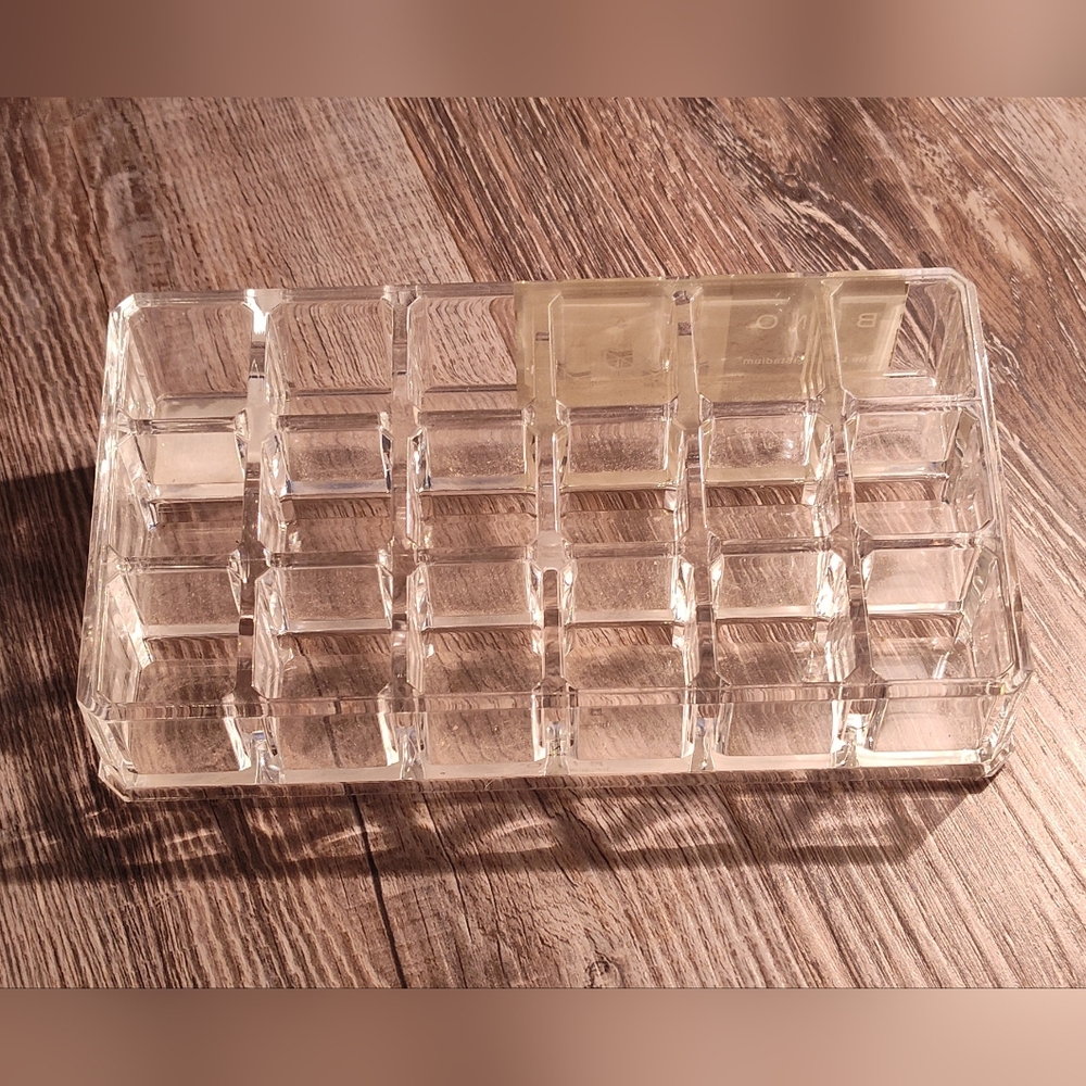 NWT! BINO Lipstick Holder